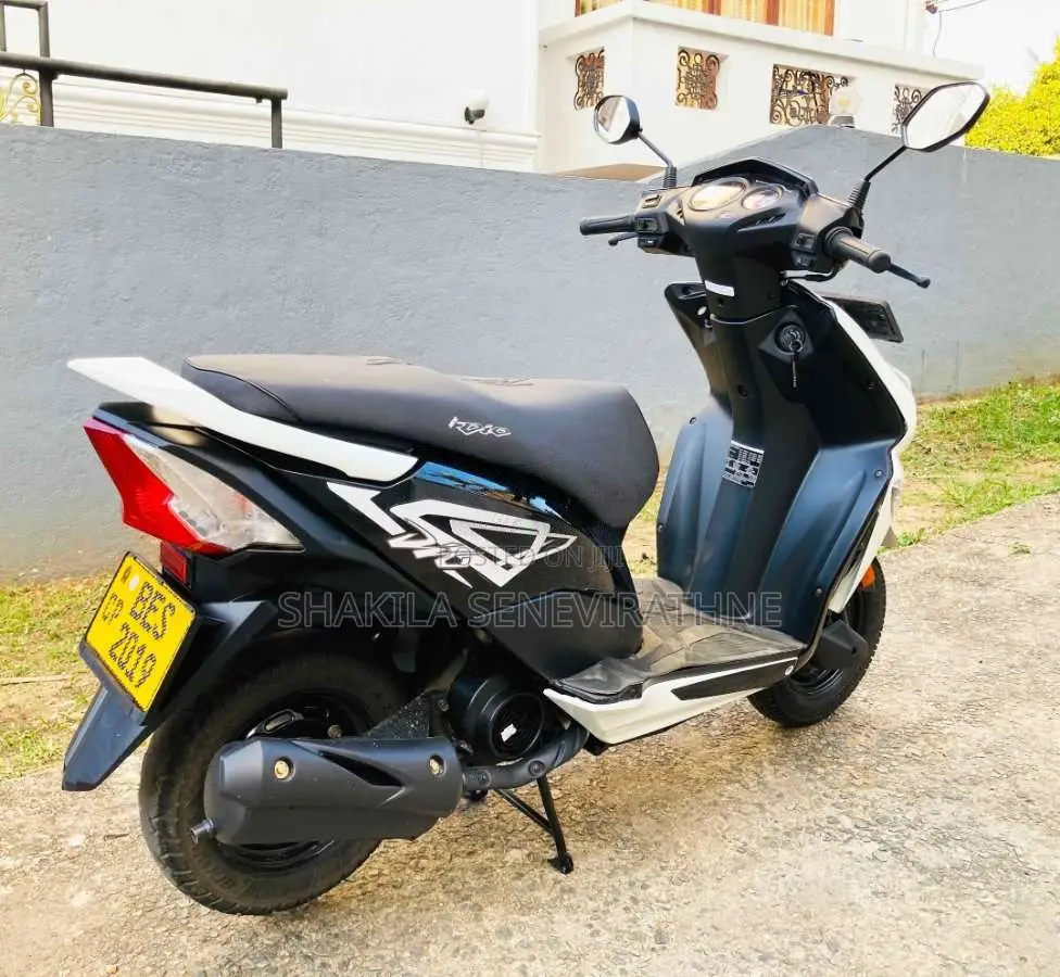Honda Dio 2017 Motorbike (Used)