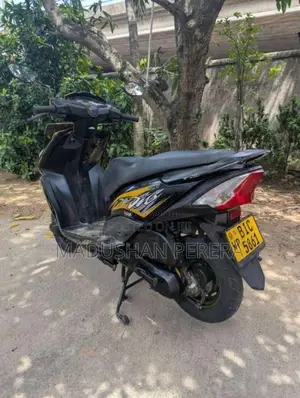 Honda Dio Dx 2019 Motorbike (Used)