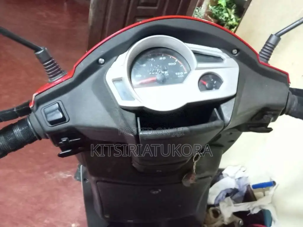Mahindra Gusto 2018 Motorbike (Used)