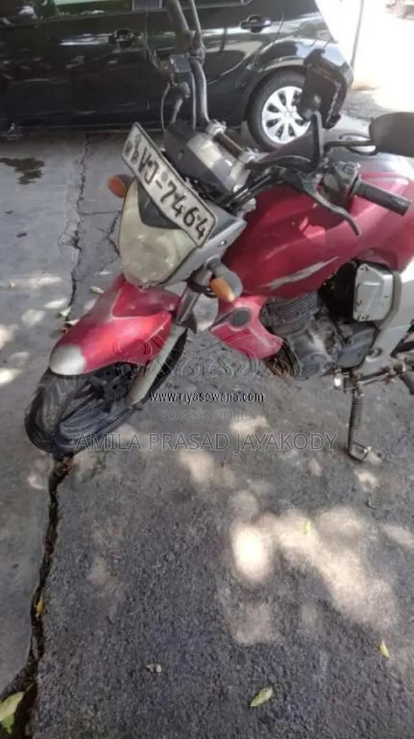 Yamaha FZ 2010 Motorbike (Used)