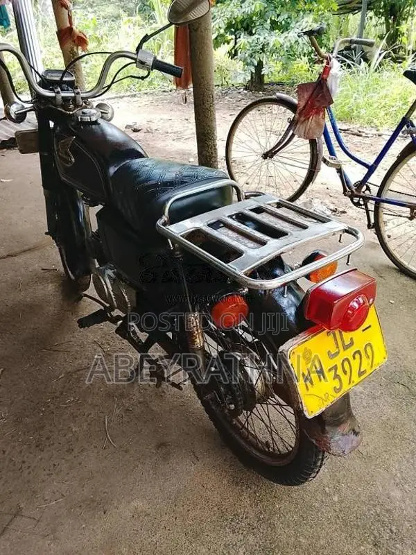 Honda CD 50 2004 Motorbike (Used)