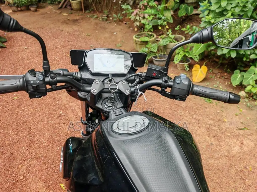 TVS RAIDER 2025 Motorbike (Used)
