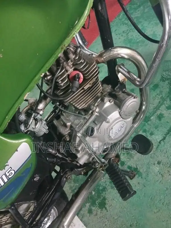 Bajaj Caliber 115 2004 Motorbike (Used)