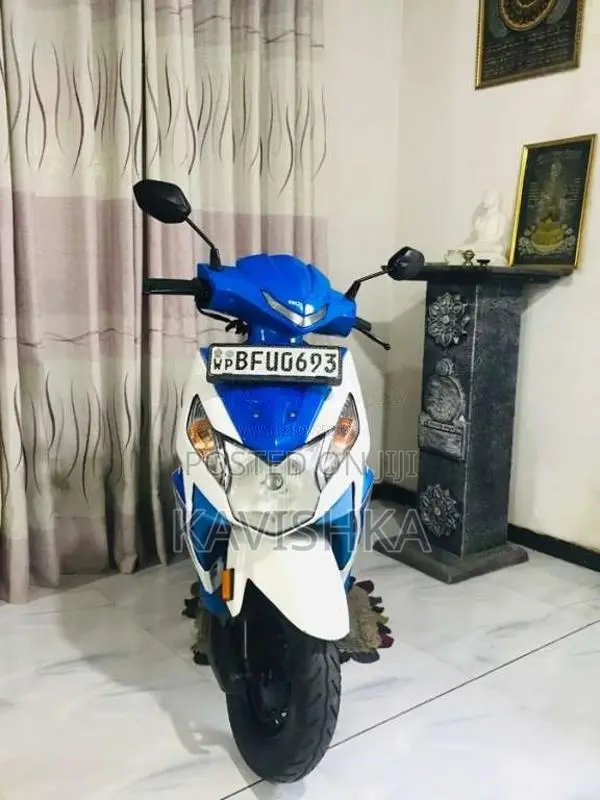 Honda Dio 2017 Motorbike (Used)