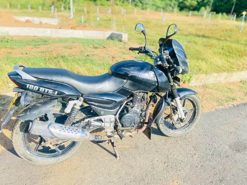 Bajaj Pulsar 180 2006 Motorbike (Used)