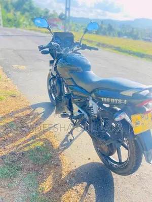 Bajaj Pulsar 180 2006 Motorbike (Used)