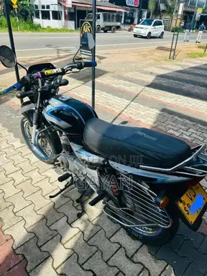 Bajaj CT-100 2009 Motorbike (Used)