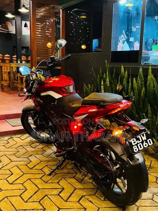 Bajaj NS200 Bs7 2025 Motorbike (Used)
