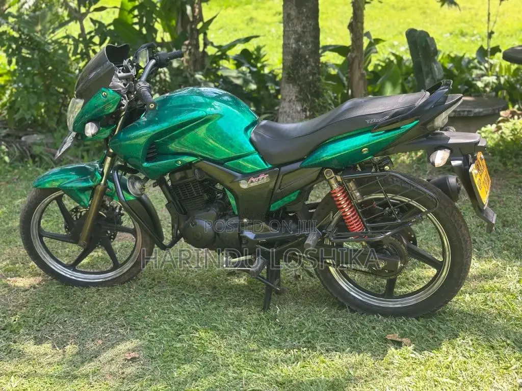 Hero Hunk 2013 Motorbike (Used)
