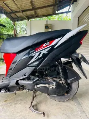 Yamaha ZR 2017 Motorbike (Used)
