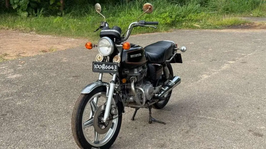 Honda Hawk 1982 Motorbike (Used)