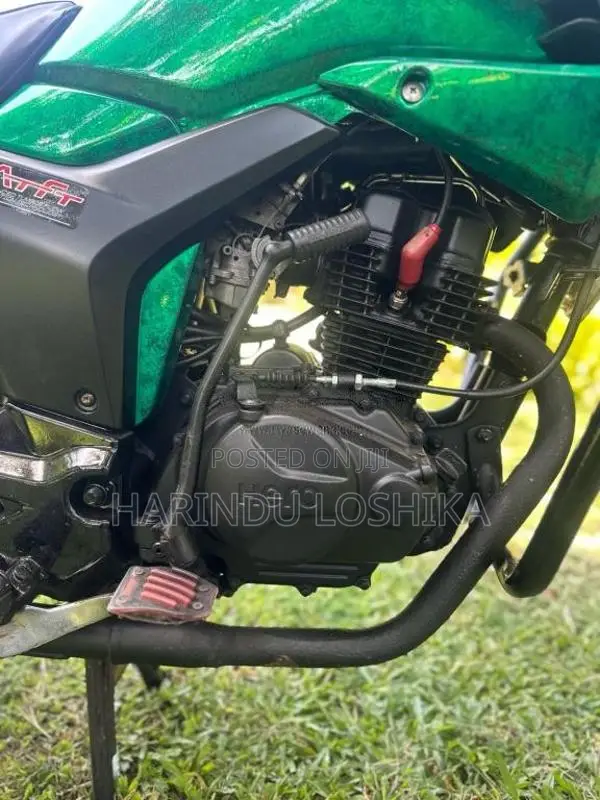 Hero Hunk 2013 Motorbike (Used)