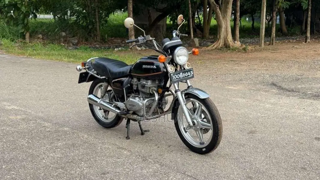Honda Hawk 1982 Motorbike (Used)