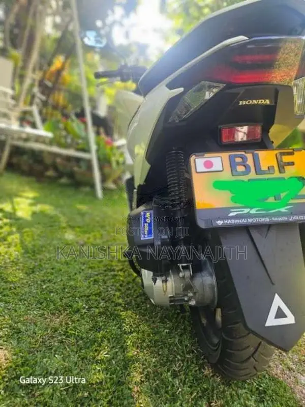 Honda Pcx 2025 Motorbike (Used)