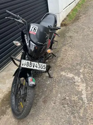 Hero-Honda Honda 2013 Motorbike (Used)