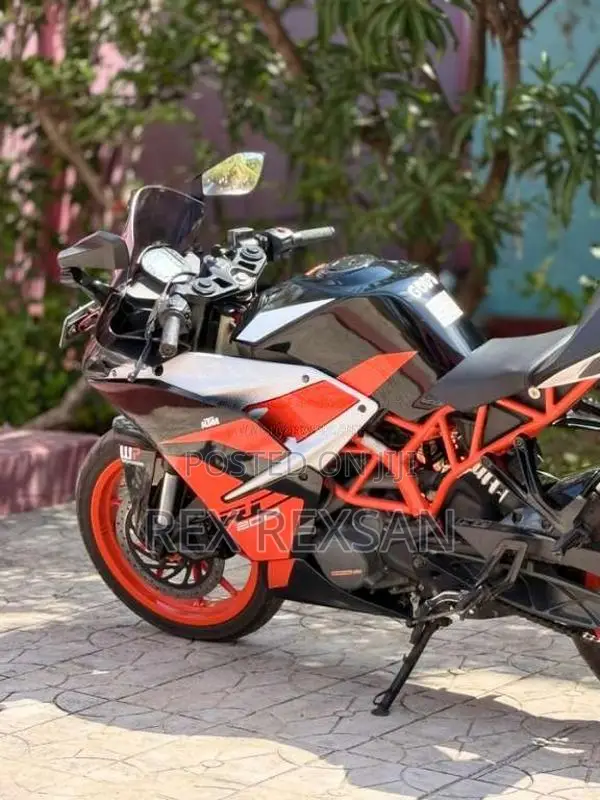 KTM RC 200 2020 Motorbike (Used)