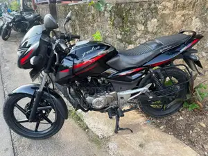 Bajaj Pulsar 2015 Motorbike (Used)