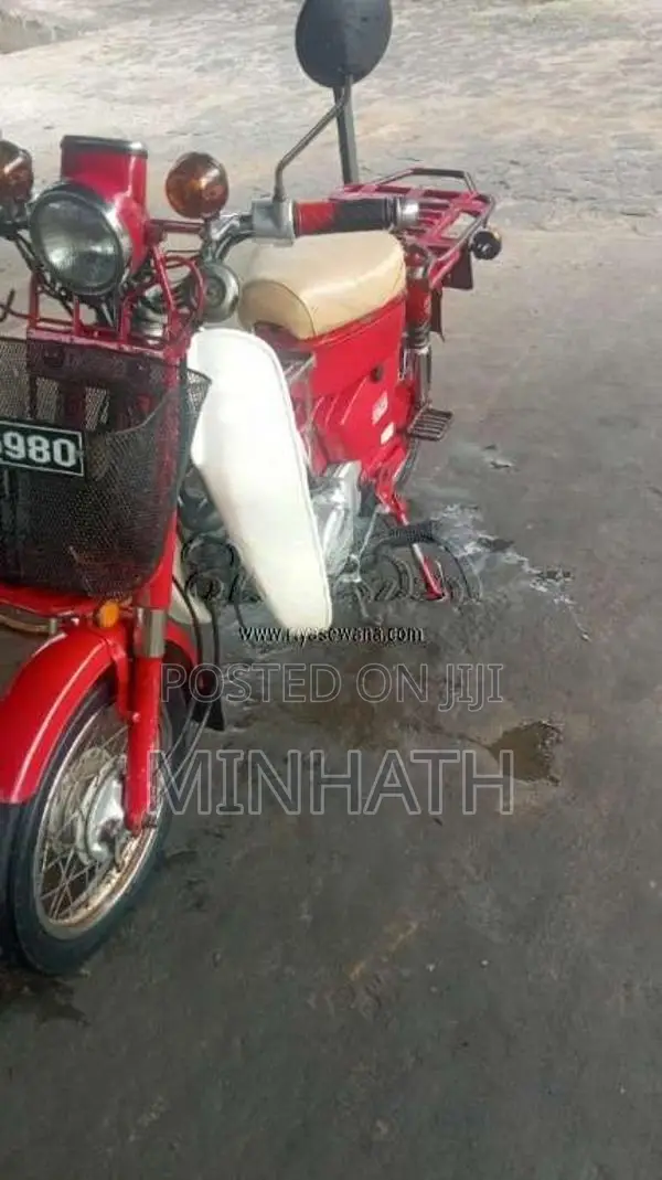 Honda MD 90 1991 Motorbike (Used)