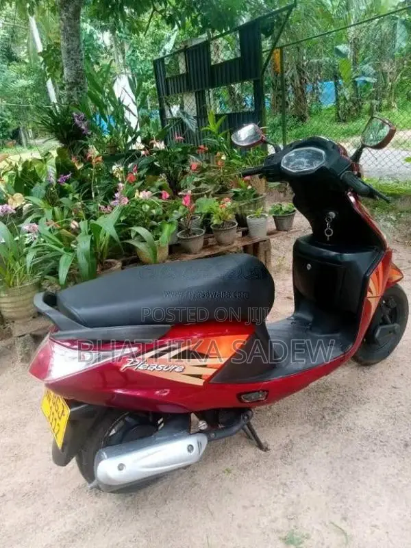 Hero Pleasure 2018 Motorbike (Used)