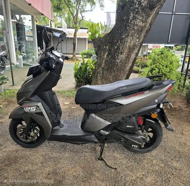 TVS Ntorq Disk Brake 2019 Motorbike (Used)