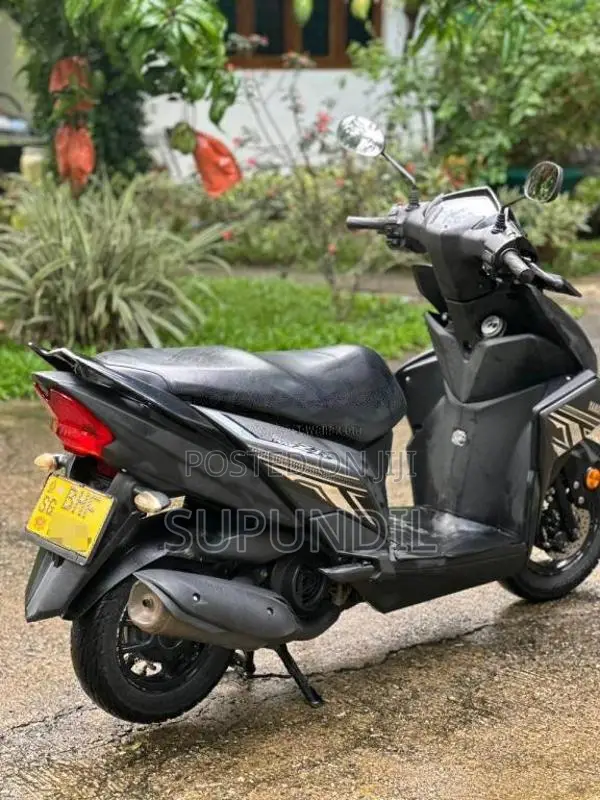 Yamaha Ray ZR 2018 Motorbike (Used)