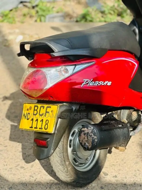Hero Pleasure 2015 Motorbike (Used)