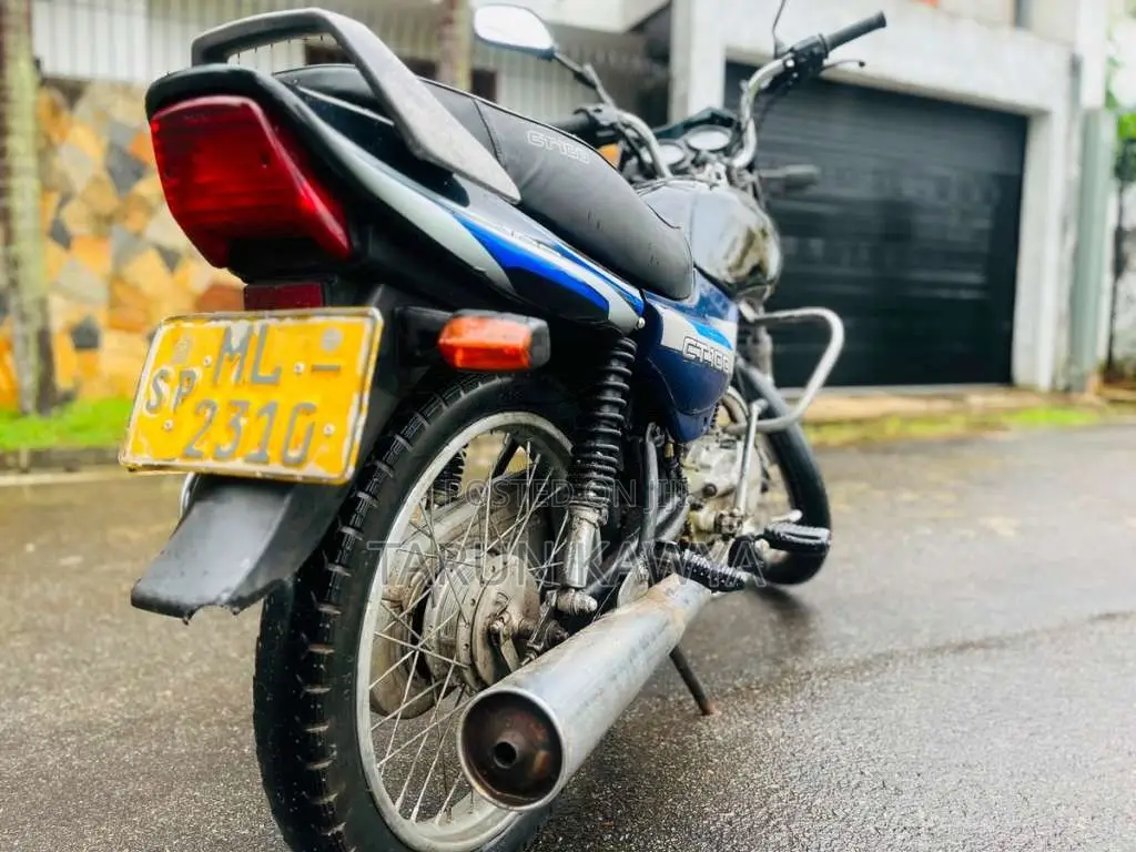 Bajaj CT-100 2005 Motorbike (Used)