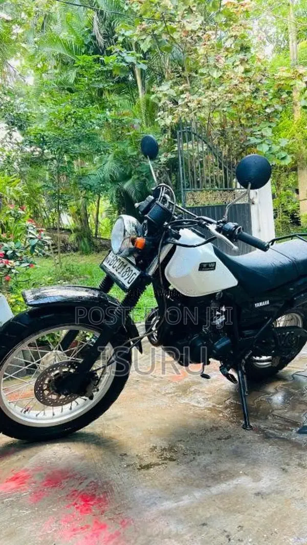 Yamaha Tw 225 2015 Motorbike (Used)