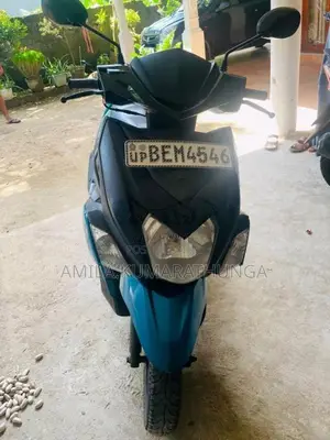 Yamaha ZR 2016 Motorbike (Used)