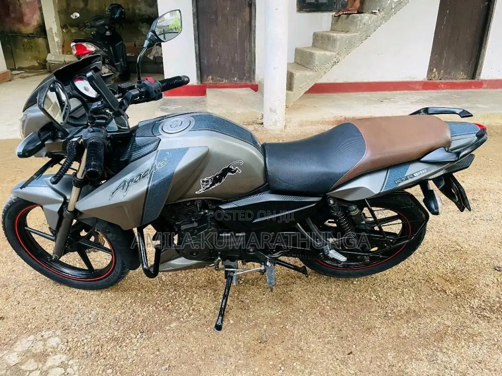 TVS Apache 2017 Motorbike (Used)