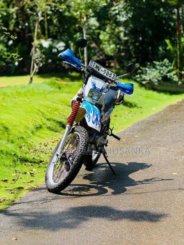 Yamaha Serow225 2010 Motorbike (Used)