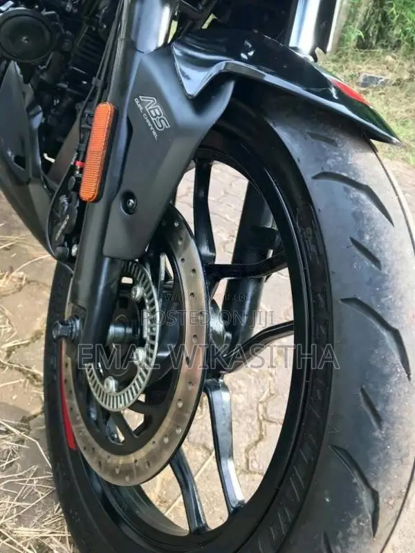 Bajaj Pulsar N160 2025 Motorbike (Used)