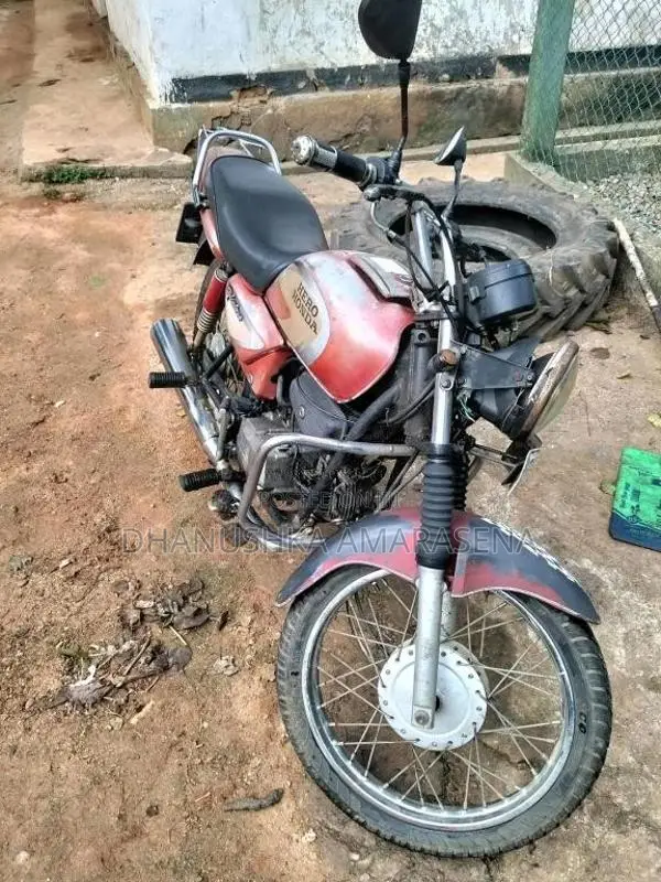 Hero-Honda Honda 2006 Motorbike (Used)