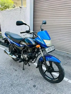 Bajaj Platina Es 2016 Motorbike (Used)