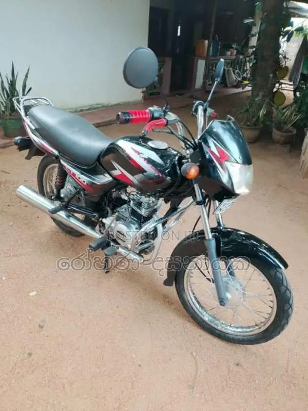 Bajaj CT-100 2013 Motorbike (Used)