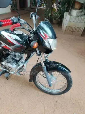 Bajaj CT-100 2013 Motorbike (Used)