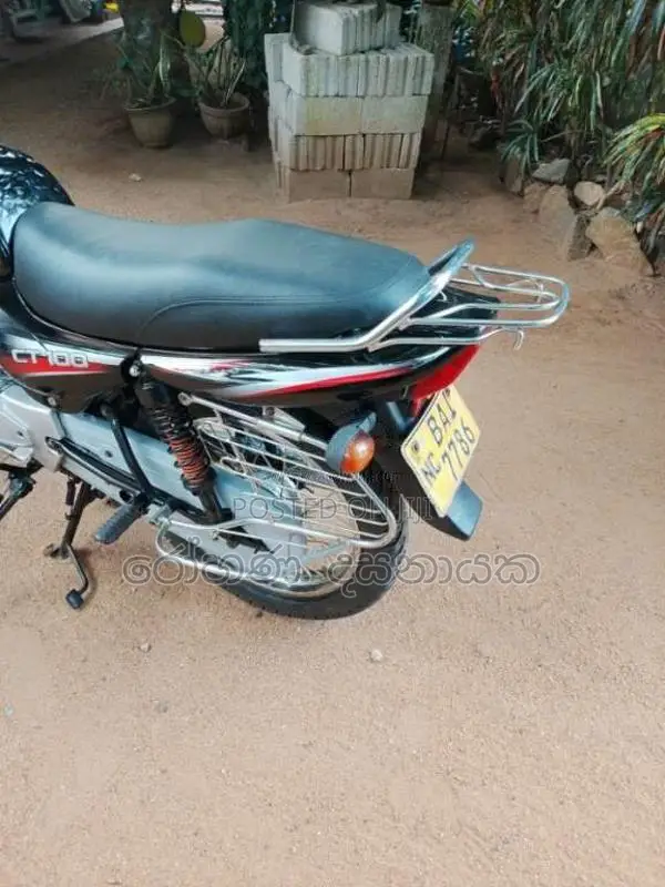 Bajaj CT-100 2013 Motorbike (Used)