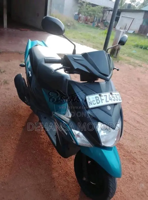 Yamaha Ray Zr 2017 Motorbike (Used)