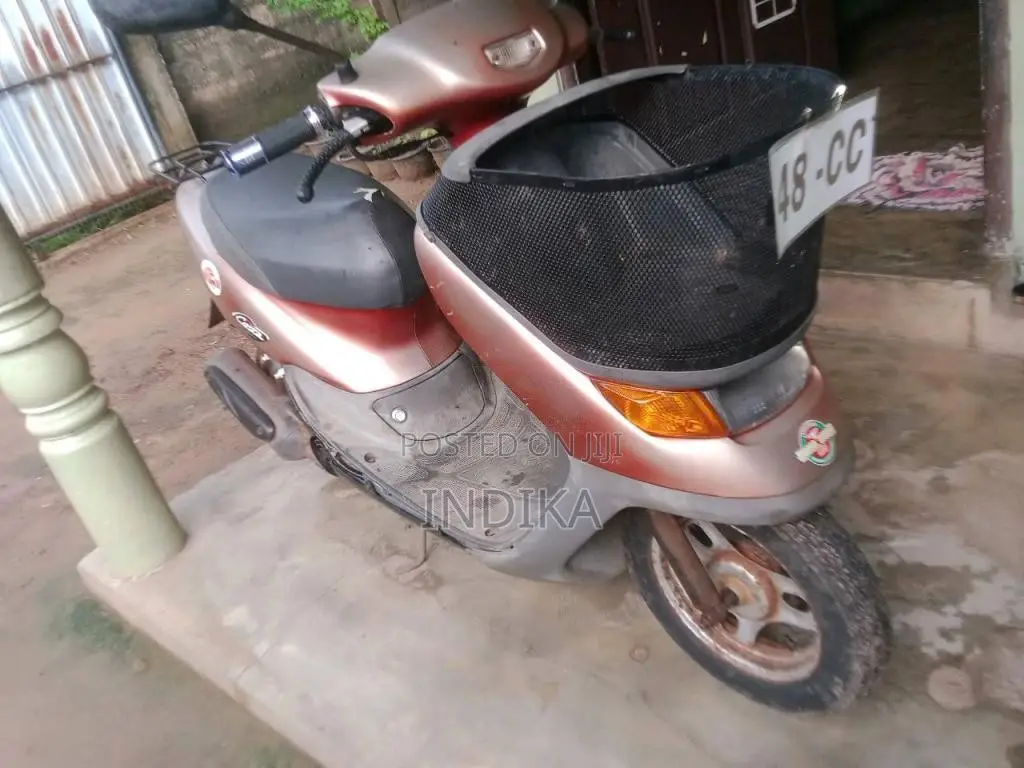 Honda 48cc 2014 Motorbike (Used)