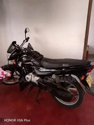 Bajaj Platina 2016 Motorbike (Used)