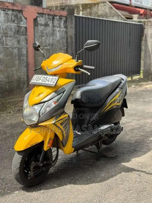 Honda Dio 2017 Motorbike (Used)