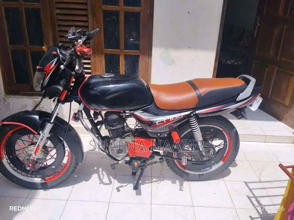 Bajaj CT-100 2004 Motorbike (Used)