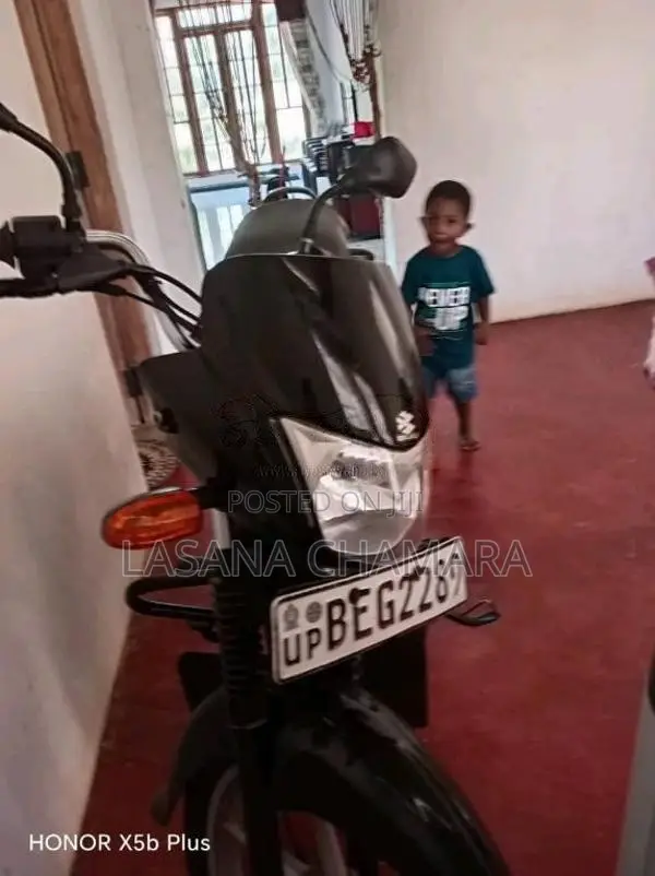 Bajaj Platina 2016 Motorbike (Used)