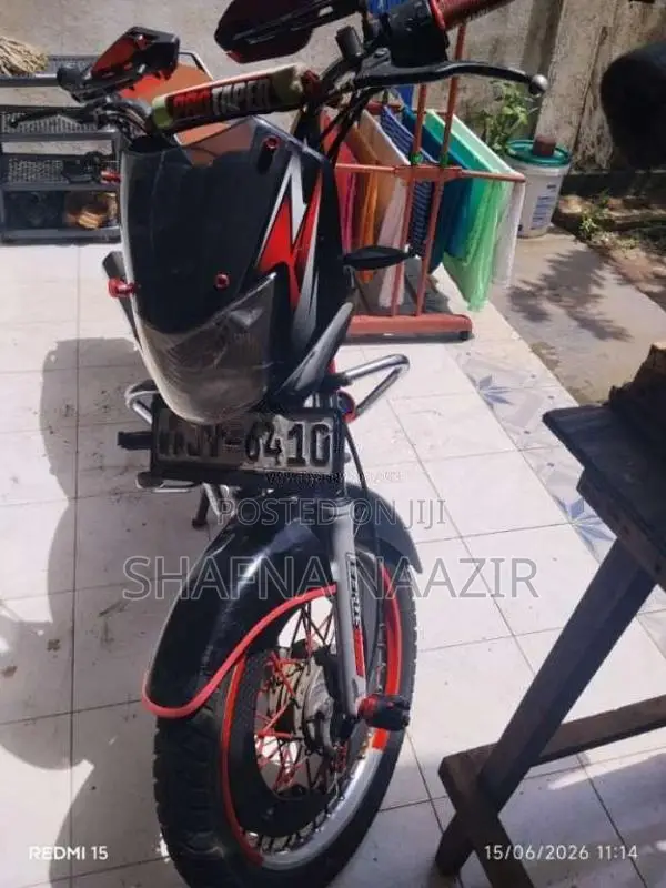 Bajaj CT-100 2004 Motorbike (Used)