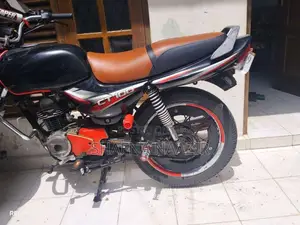 Bajaj CT-100 2004 Motorbike (Used)