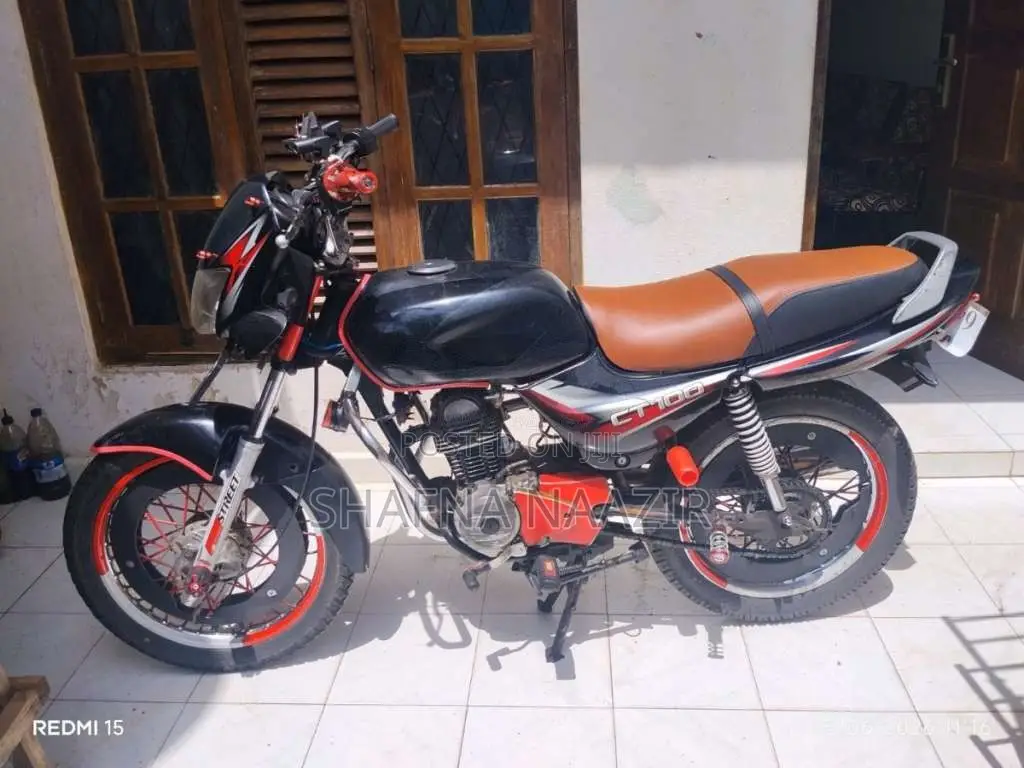 Bajaj CT-100 2004 Motorbike (Used)