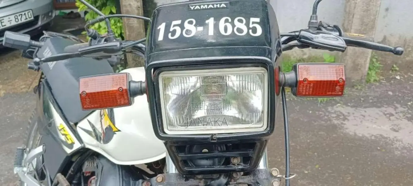 Yamaha DT 175 1996 motorcycle (Used)