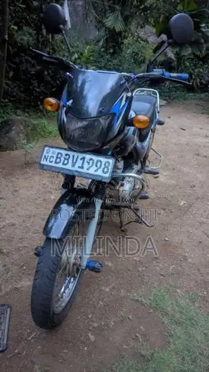 Bajaj CT-100 2015 Motorbike (Used)