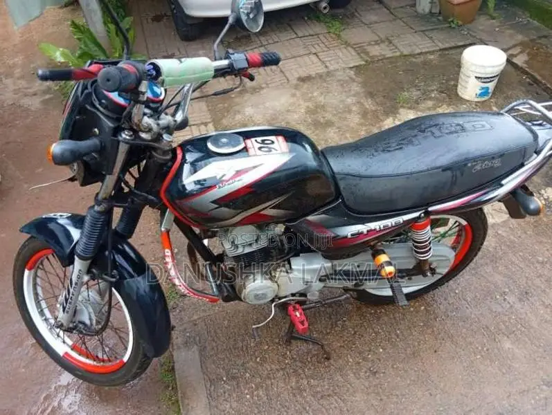 Bajaj CT-100 2006 Motorbike (Used)