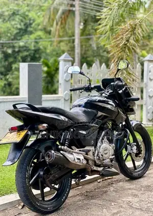 Bajaj Pulsar 150 2015 Motorbike (Used)